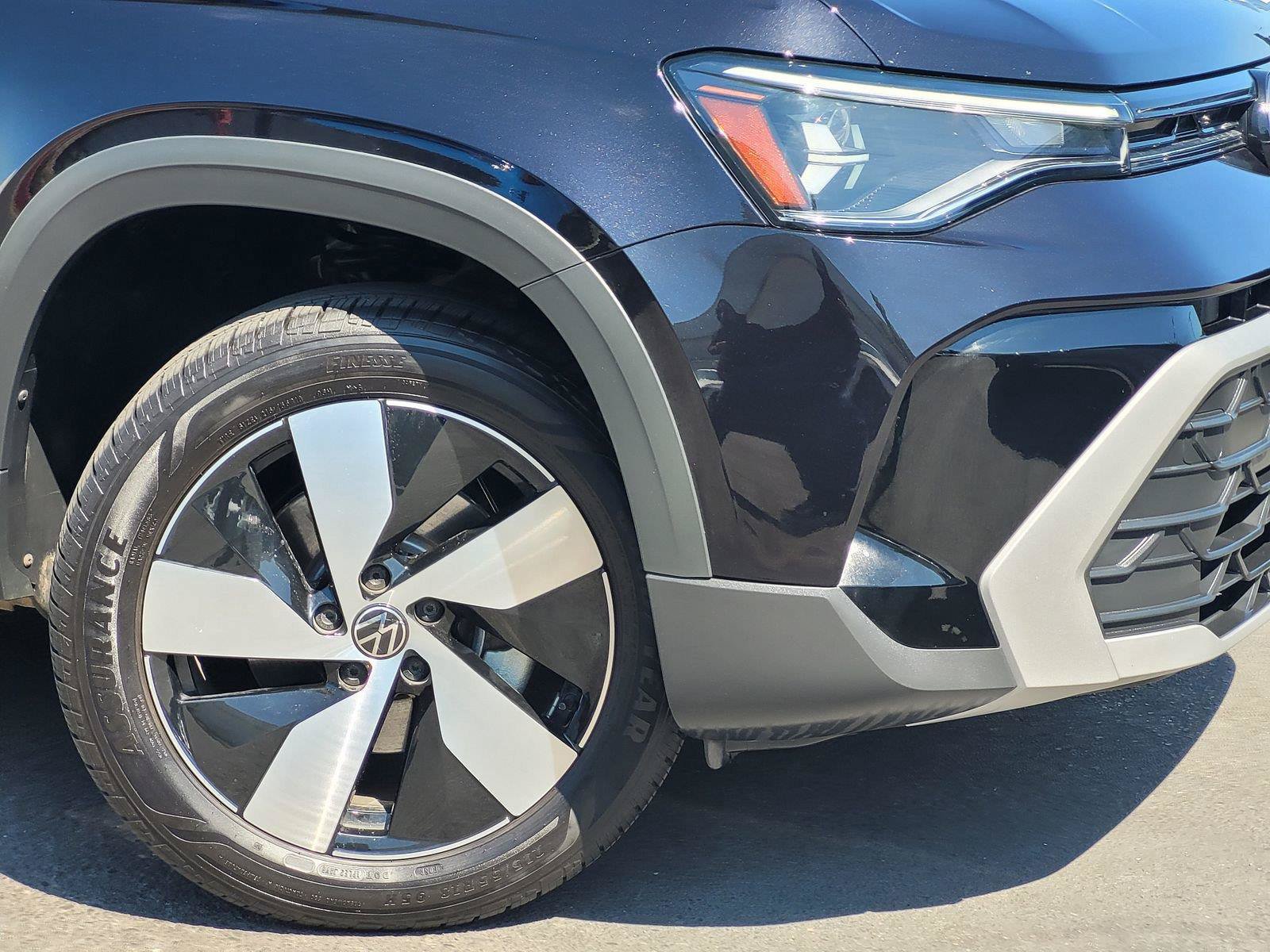 Certified 2025 Volkswagen Taos S AWD/4WD image 11