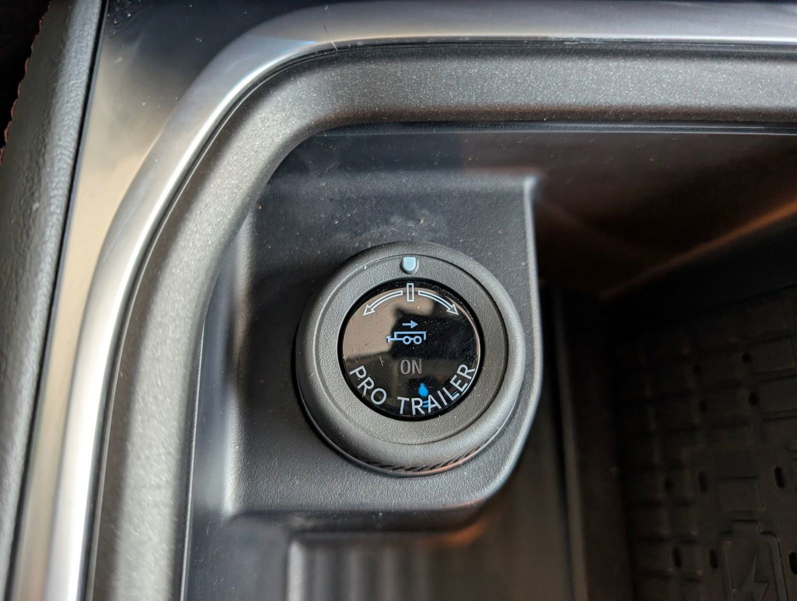 Used 2025 Ford Expedition Active image 20