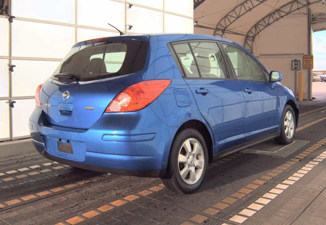 Used 2012 Nissan Versa 1.8 S w/ Special Edition Pkg image 5