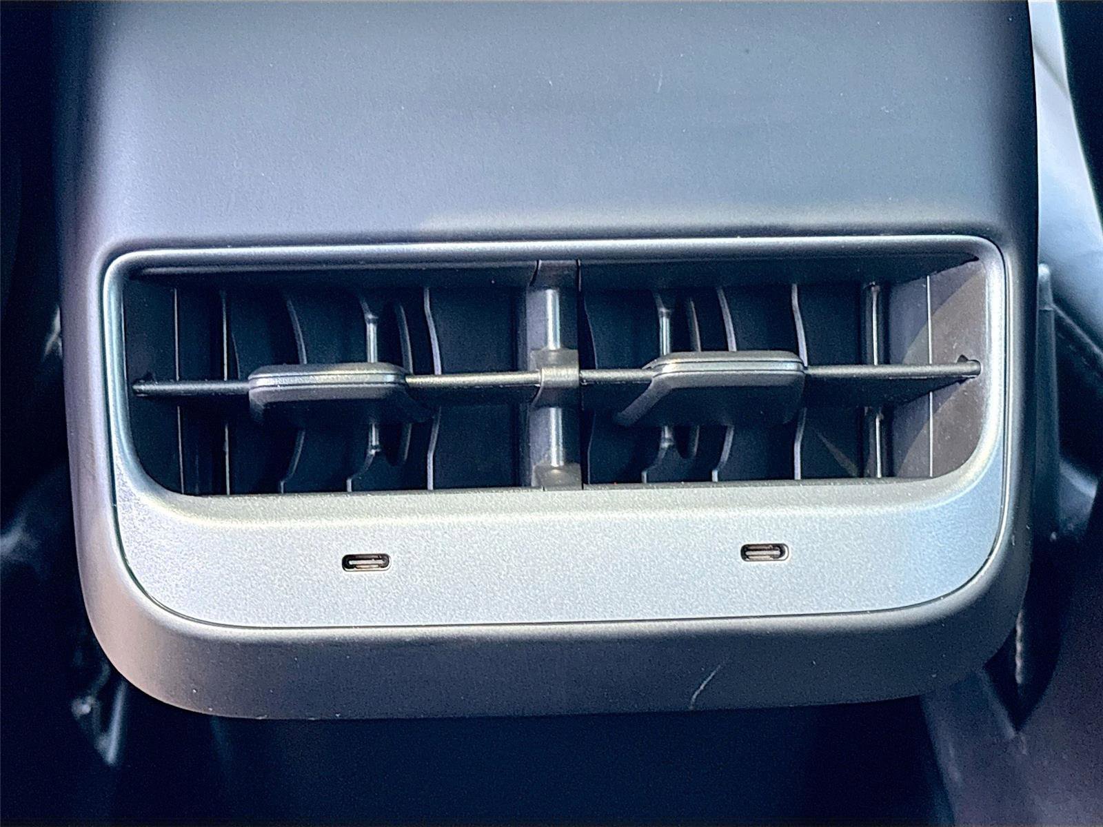 Used 2023 Tesla Model 3 Standard Range image 25