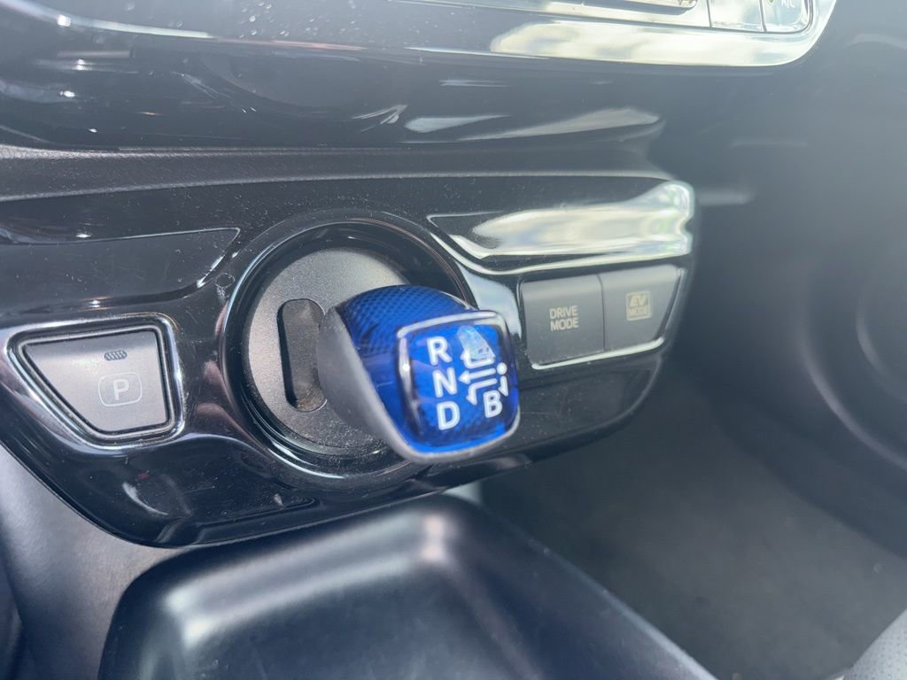 Used 2016 Toyota Prius Two image 20