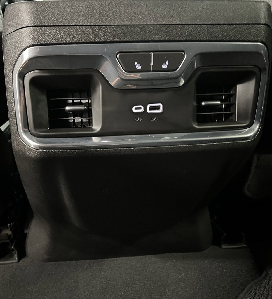 Used 2024 GMC Sierra 3500 Denali w/ Denali Reserve Package image 56