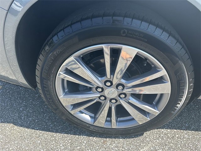 Used 2024 Cadillac XT6 Premium Luxury image 17