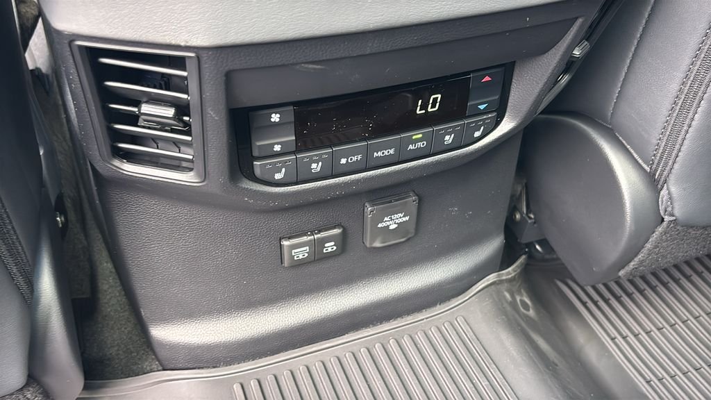 New 2026 Toyota Sequoia Platinum AWD/4WD image 8