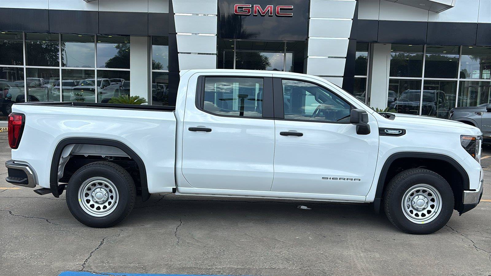 New 2026 GMC Sierra 1500 Pro w/ Trailering Package RWD image 9