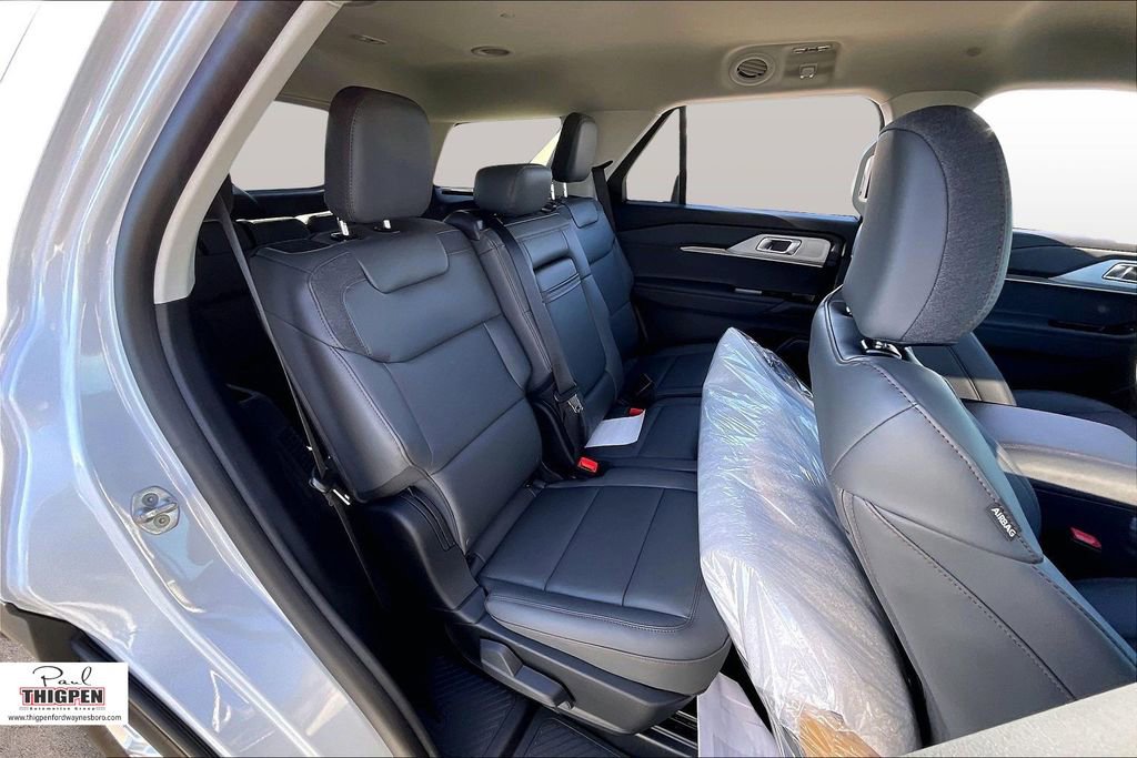 New 2026 Ford Explorer Active w/ Active Comfort Package image 9