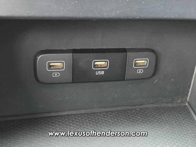 Used 2024 Kia Carnival LX image 25