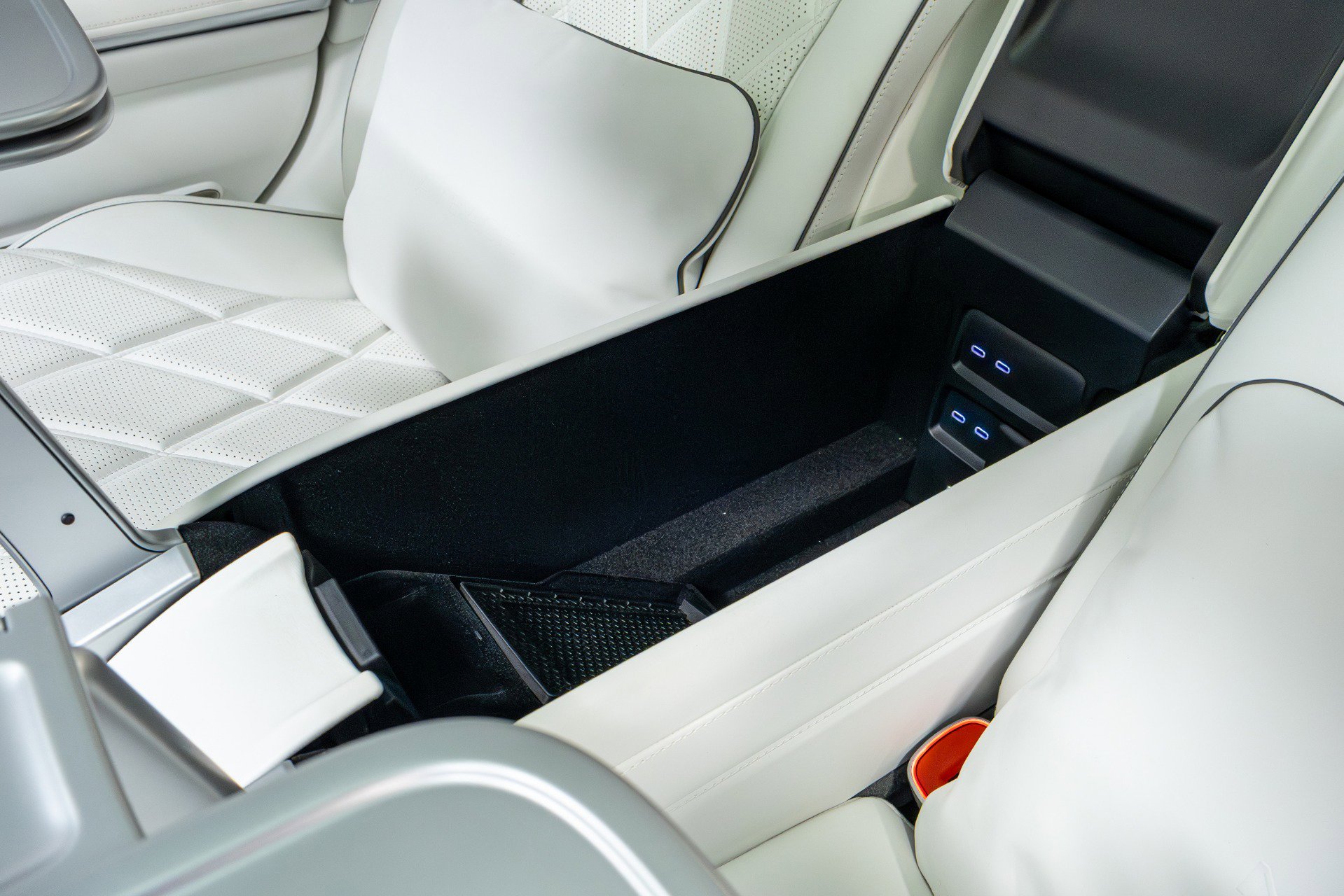 Used 2023 Mercedes-Benz Maybach S 680 4MATIC image 34