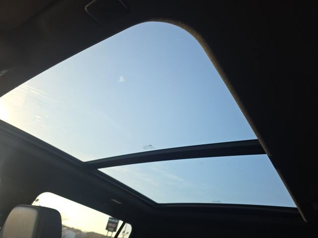 Used 2021 Chevrolet Suburban RST image 26