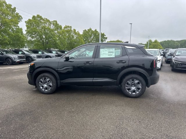 New 2026 Nissan Kicks S FWD image 7