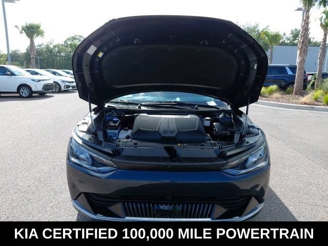 Certified 2023 Kia EV6 Wind w/ Wind Technology Package AWD/4WD image 9