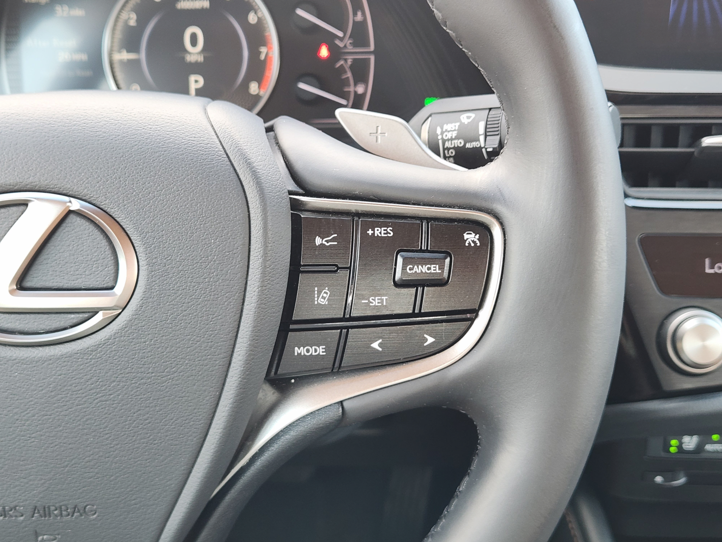 Certified 2022 Lexus ES 350 w/ Premium Package FWD image 28