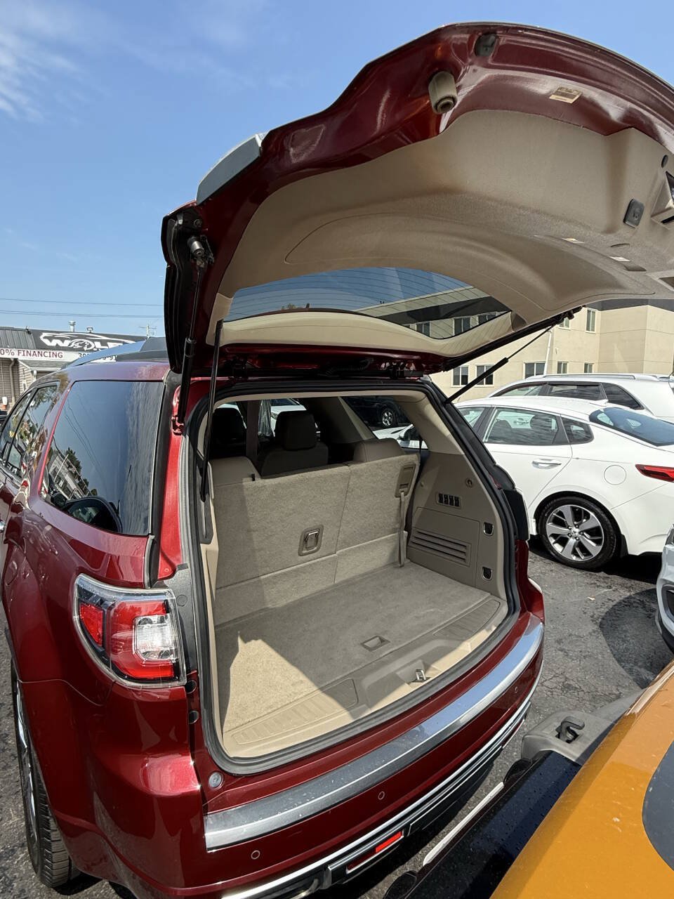 Used 2016 GMC Acadia Denali AWD/4WD image 16