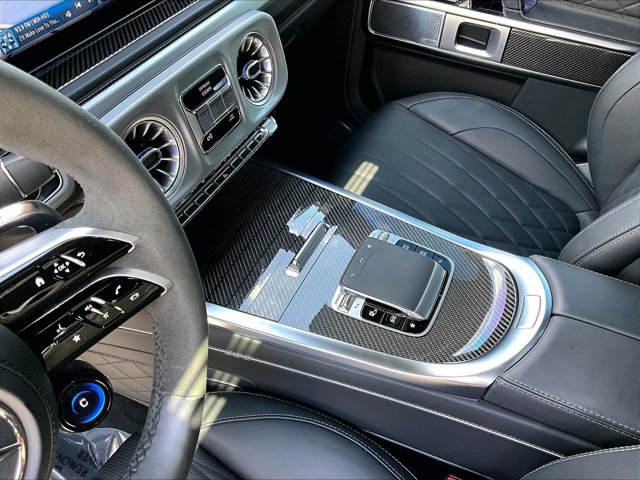 Used 2025 Mercedes-Benz G 63 AMG 4MATIC image 15