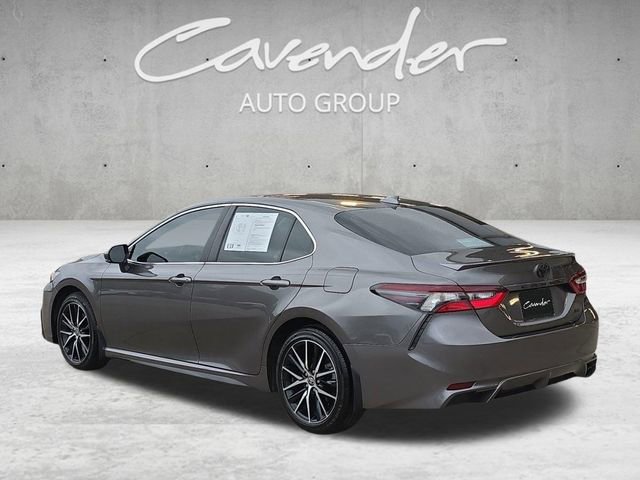 Used 2024 Toyota Camry SE FWD image 14
