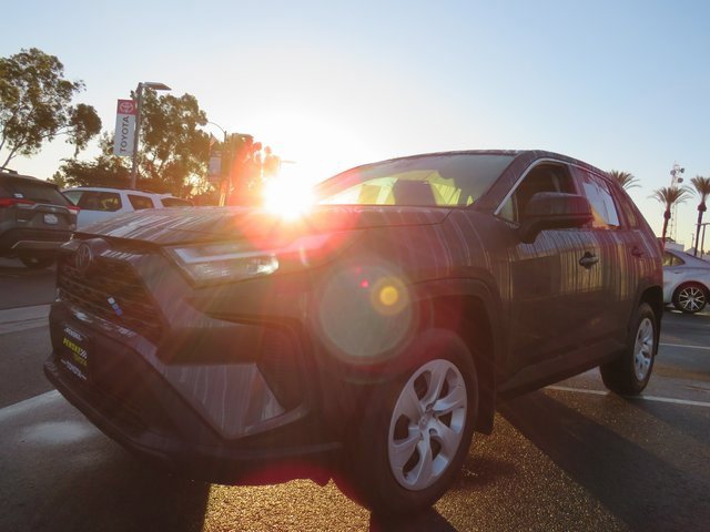 Certified 2025 Toyota RAV4 LE image 3