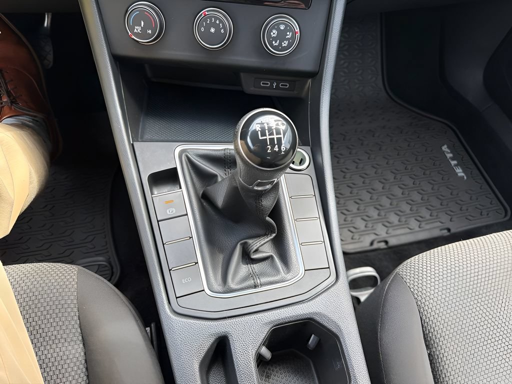 Used 2021 Volkswagen Jetta S FWD image 17