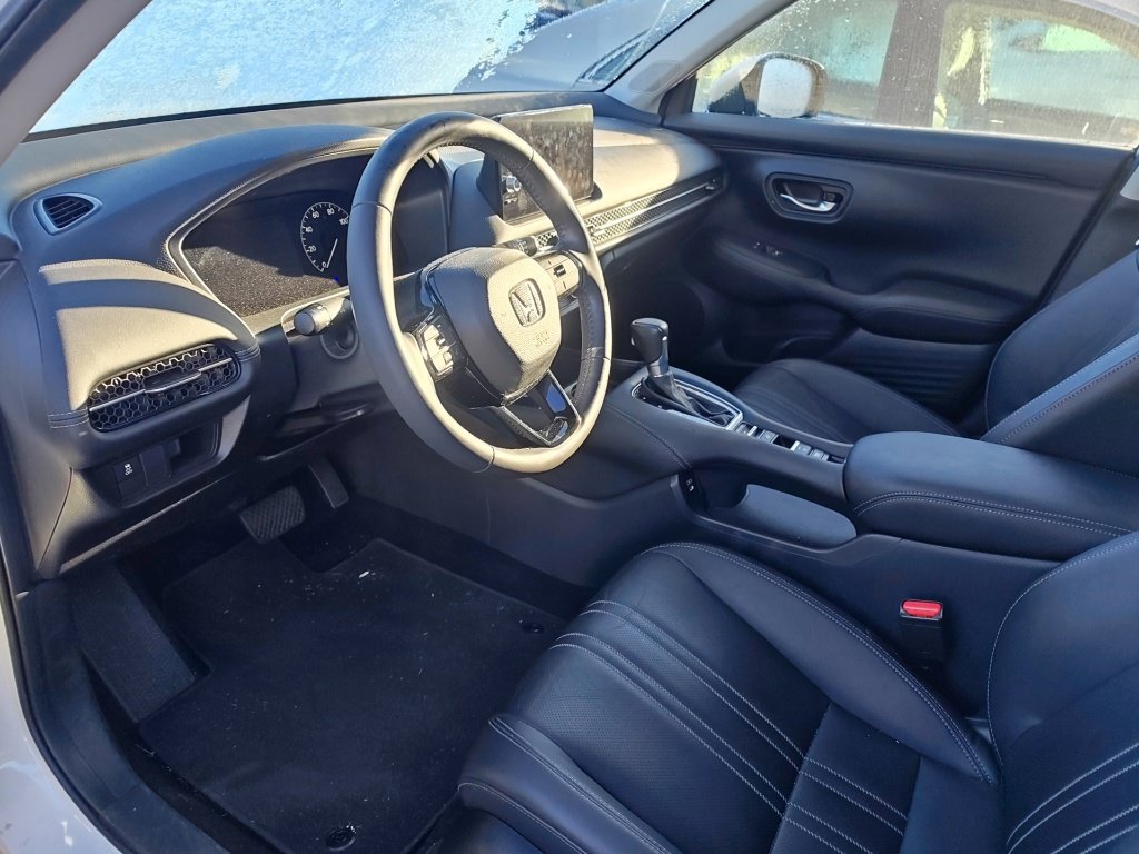 Used 2024 Honda HR-V EX-L image 7