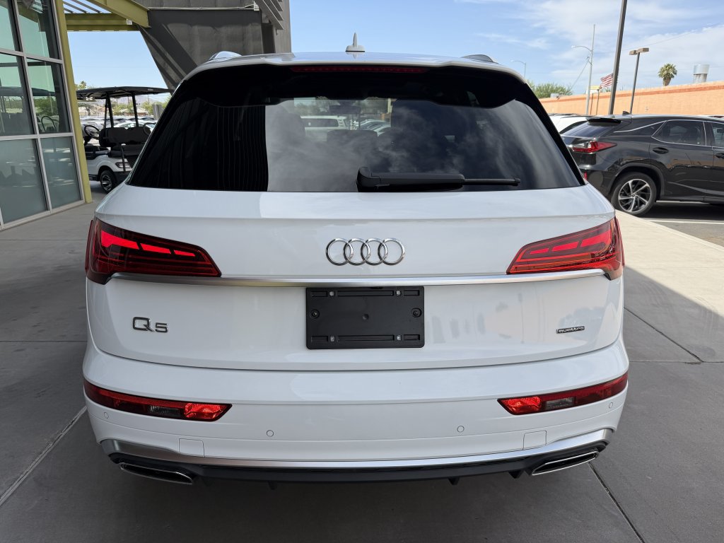 Used 2025 Audi Q5 e Premium Plus w/ Premium Plus Package AWD/4WD image 13