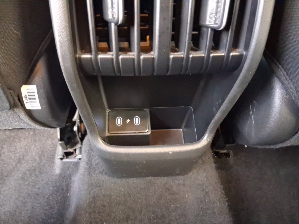 Used 2025 Hyundai Kona SEL FWD image 14
