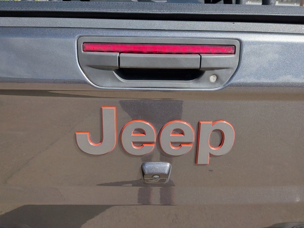 Used 2021 Jeep Gladiator Mojave AWD/4WD image 45