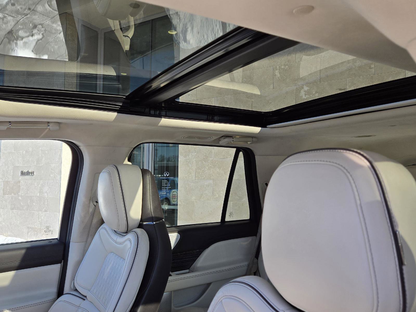 Used 2020 Lincoln Navigator Black Label image 8