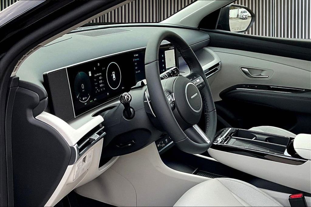 New 2026 Hyundai Tucson Limited AWD/4WD image 7
