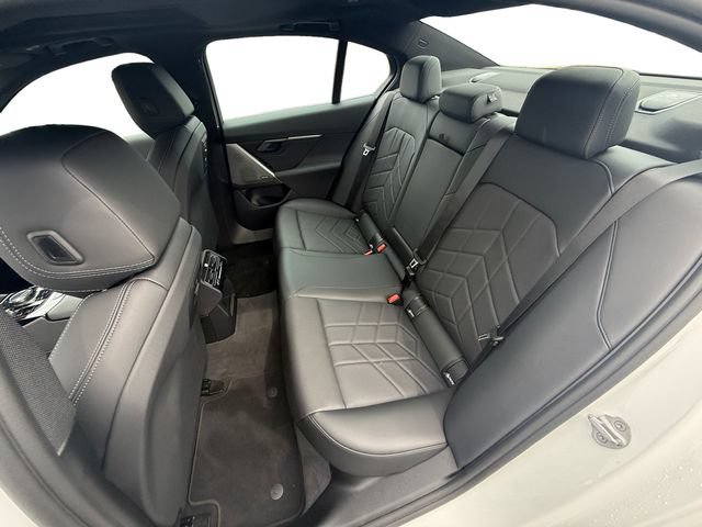Used 2026 BMW 540i xDrive AWD/4WD image 21