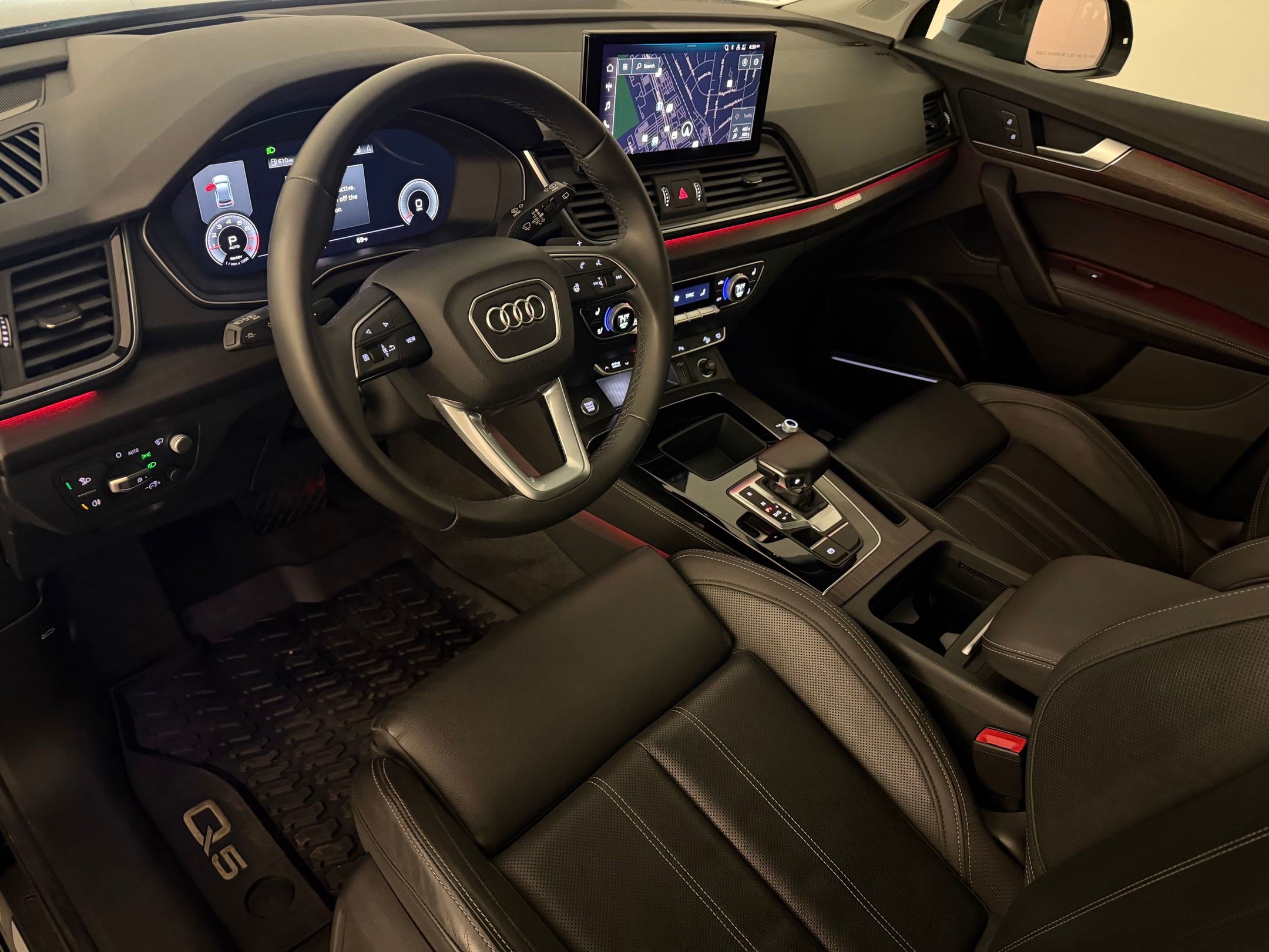 Used 2023 Audi Q5 2.0T Prestige w/ Prestige Package AWD/4WD image 4
