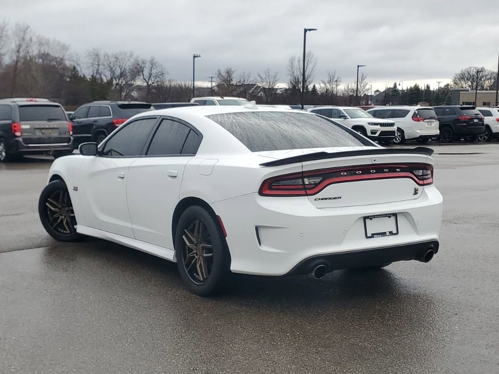 Used 2022 Dodge Charger Scat Pack w/ Plus Group RWD image 3