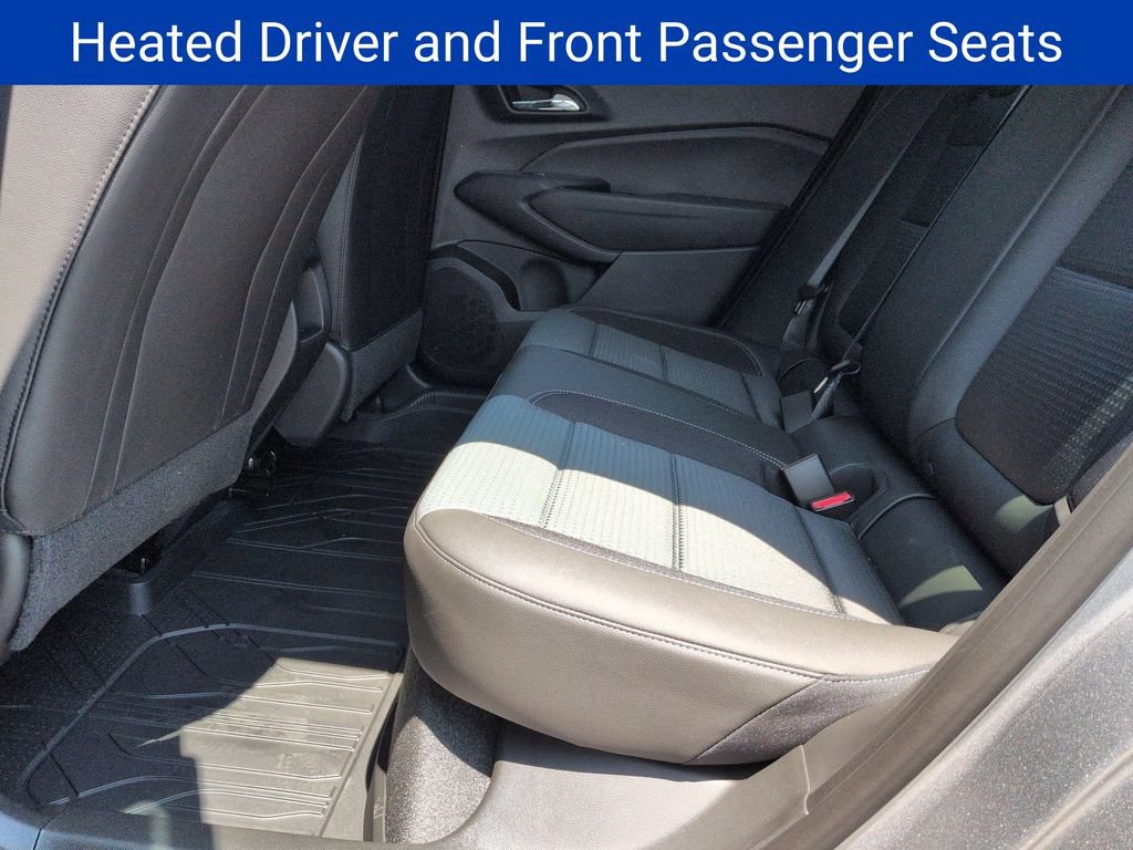 New 2026 Chevrolet Trax LT w/ Sunroof Package FWD image 21