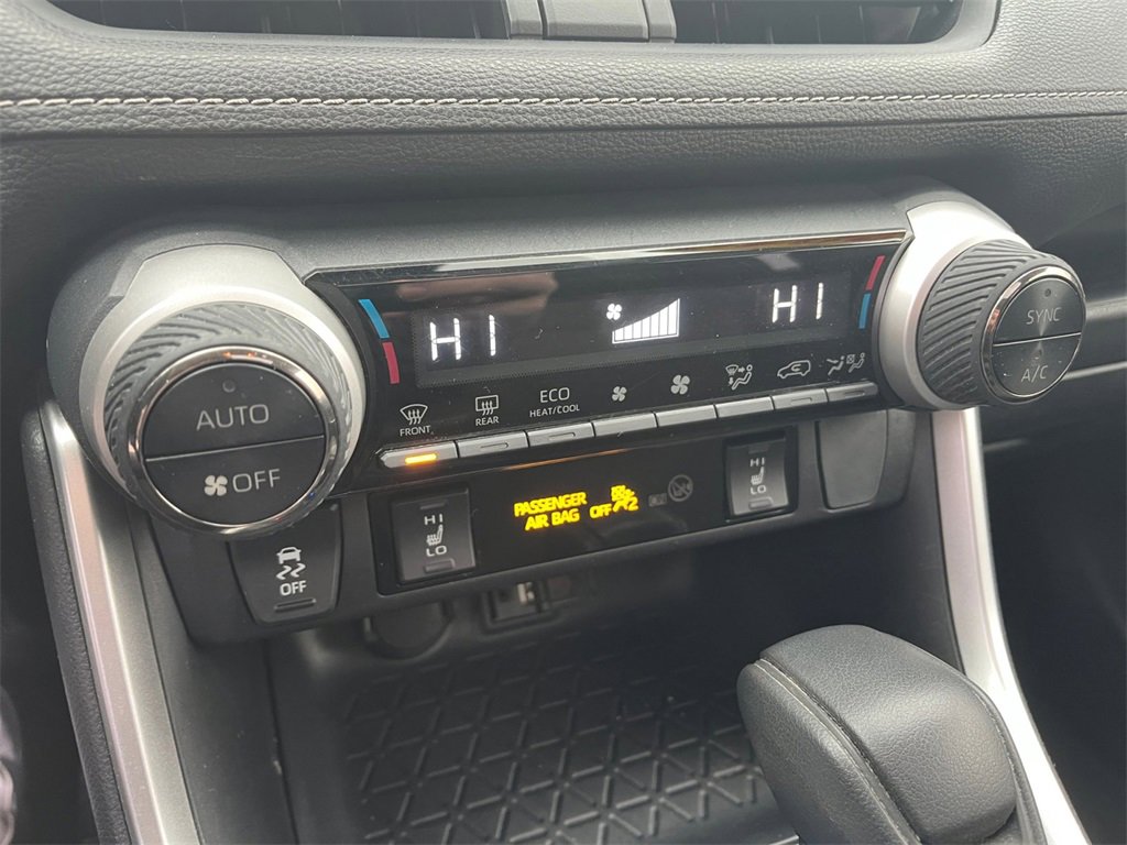 Used 2019 Toyota RAV4 XLE image 34