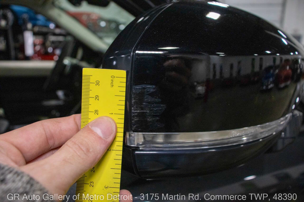 Used 2022 Land Rover Range Rover Sport HST image 25