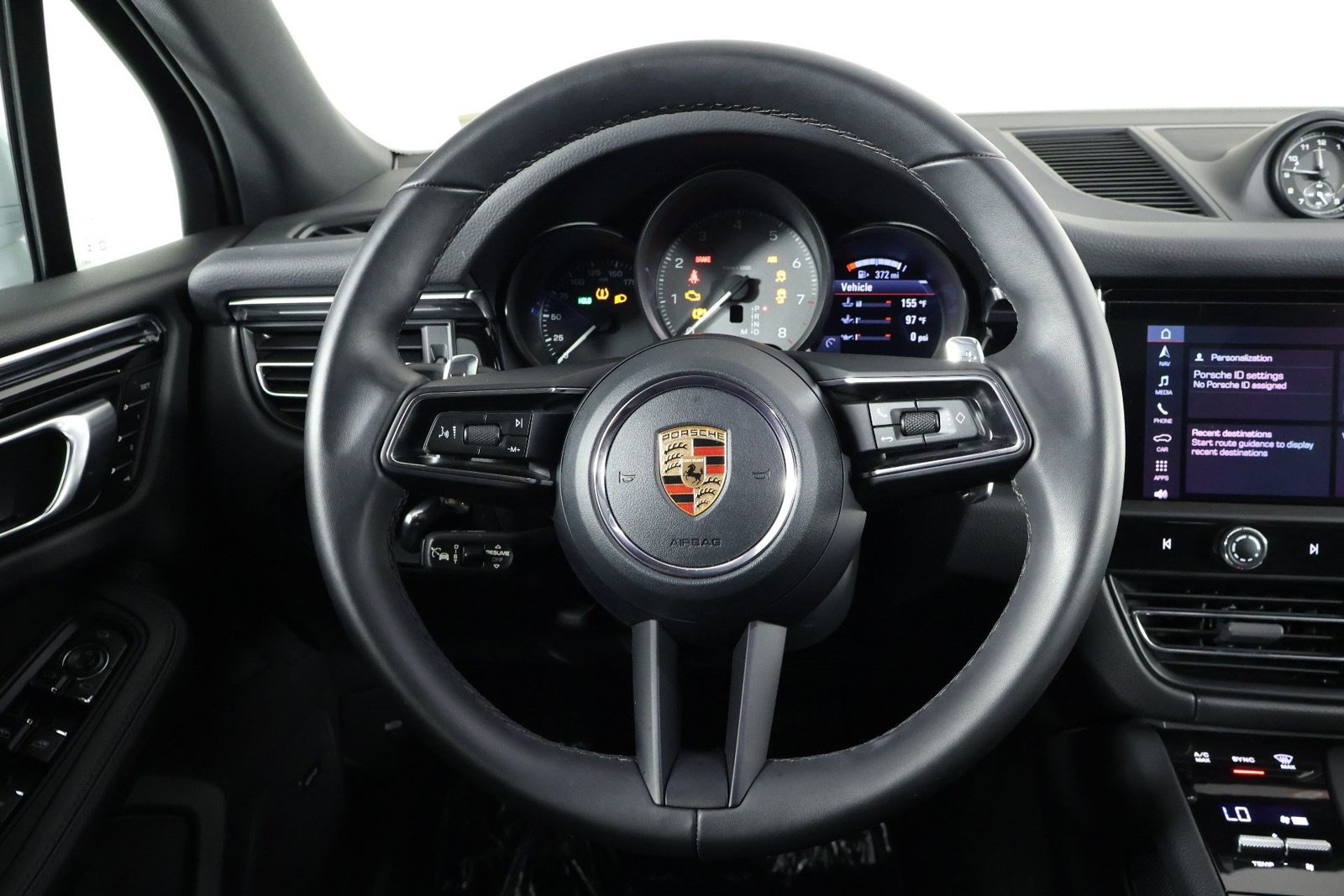 Certified 2026 Porsche Macan S AWD/4WD image 12