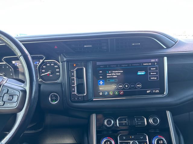 Used 2021 GMC Yukon XL Denali w/ Advanced Technology Package AWD/4WD image 18
