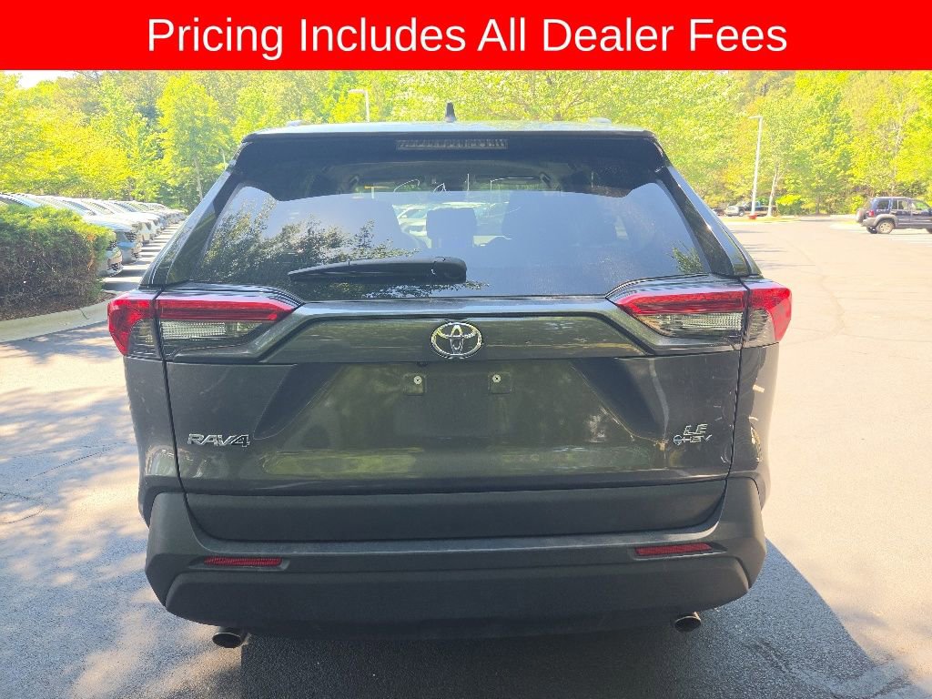 Used 2025 Toyota RAV4 LE AWD/4WD image 9