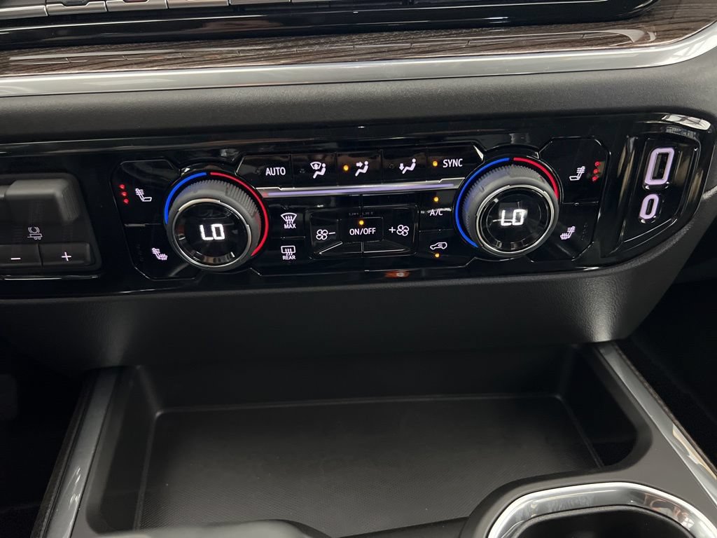Used 2026 Chevrolet Silverado 1500 RST AWD/4WD image 18