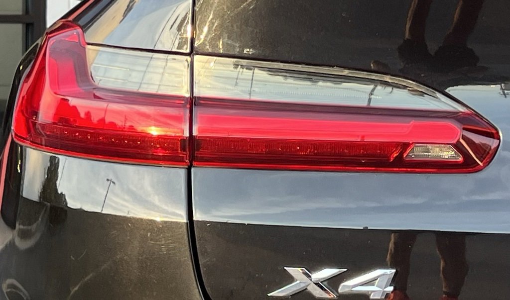 Used 2019 BMW X4 xDrive30i w/ Executive Package image 9