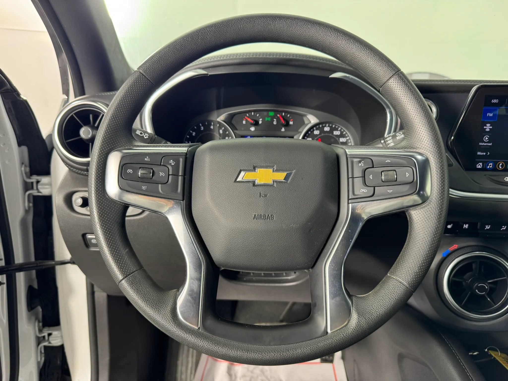 Used 2022 Chevrolet Blazer LT w/ Sound & Technology Package AWD/4WD image 7