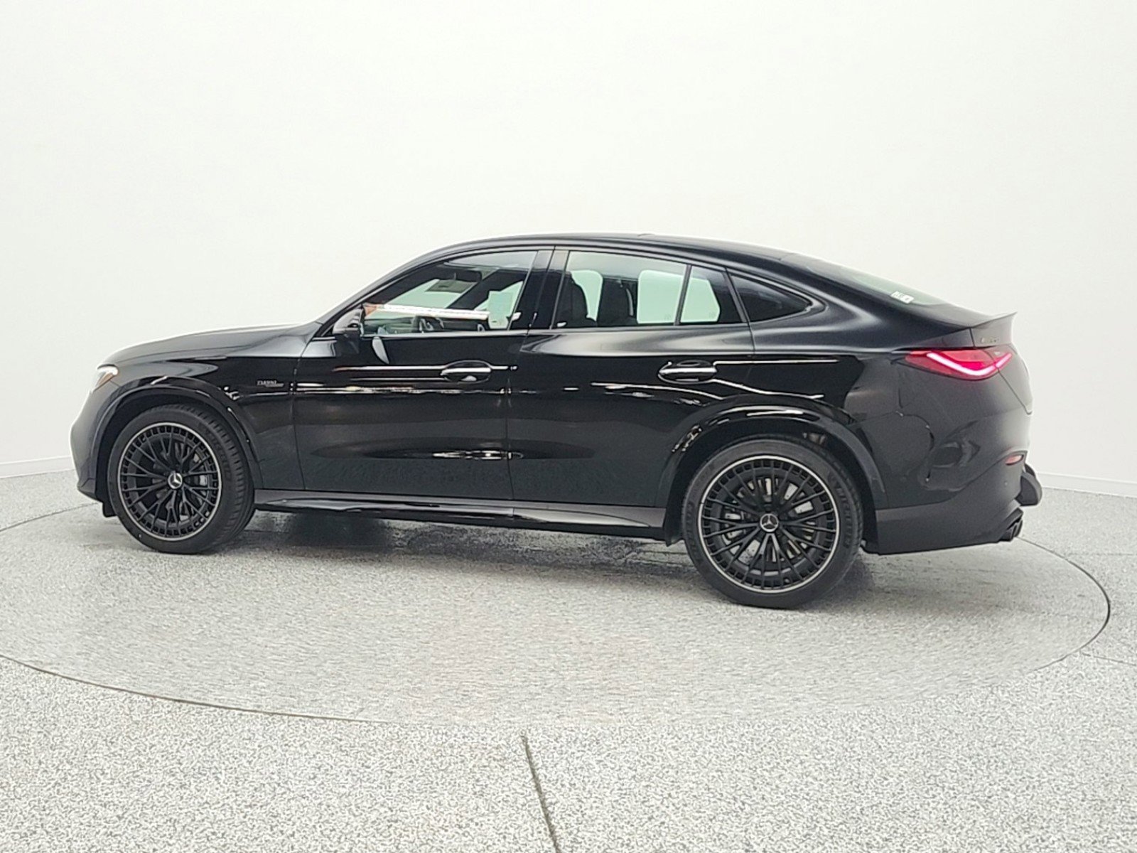 New 2026 Mercedes-Benz GLC 43 AMG 4MATIC Coupe image 8