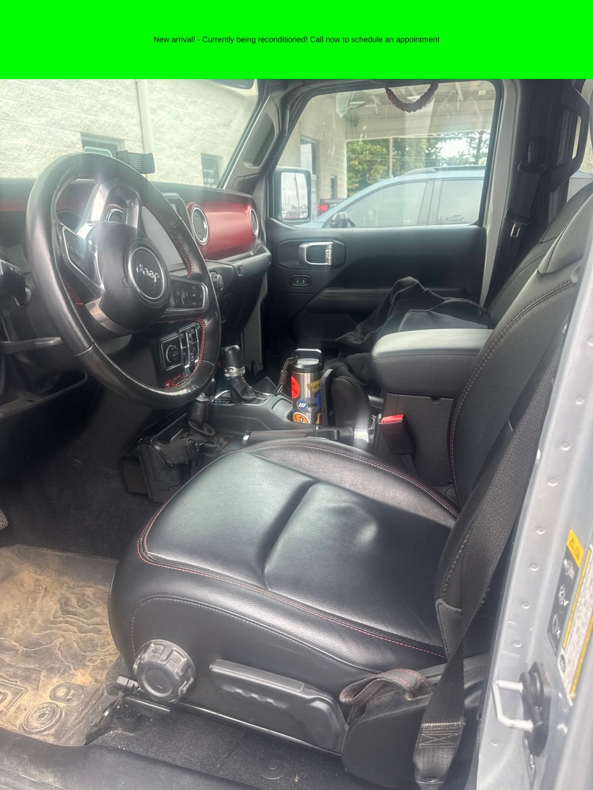 Used 2022 Jeep Gladiator Rubicon w/ Cold Weather Group AWD/4WD image 4
