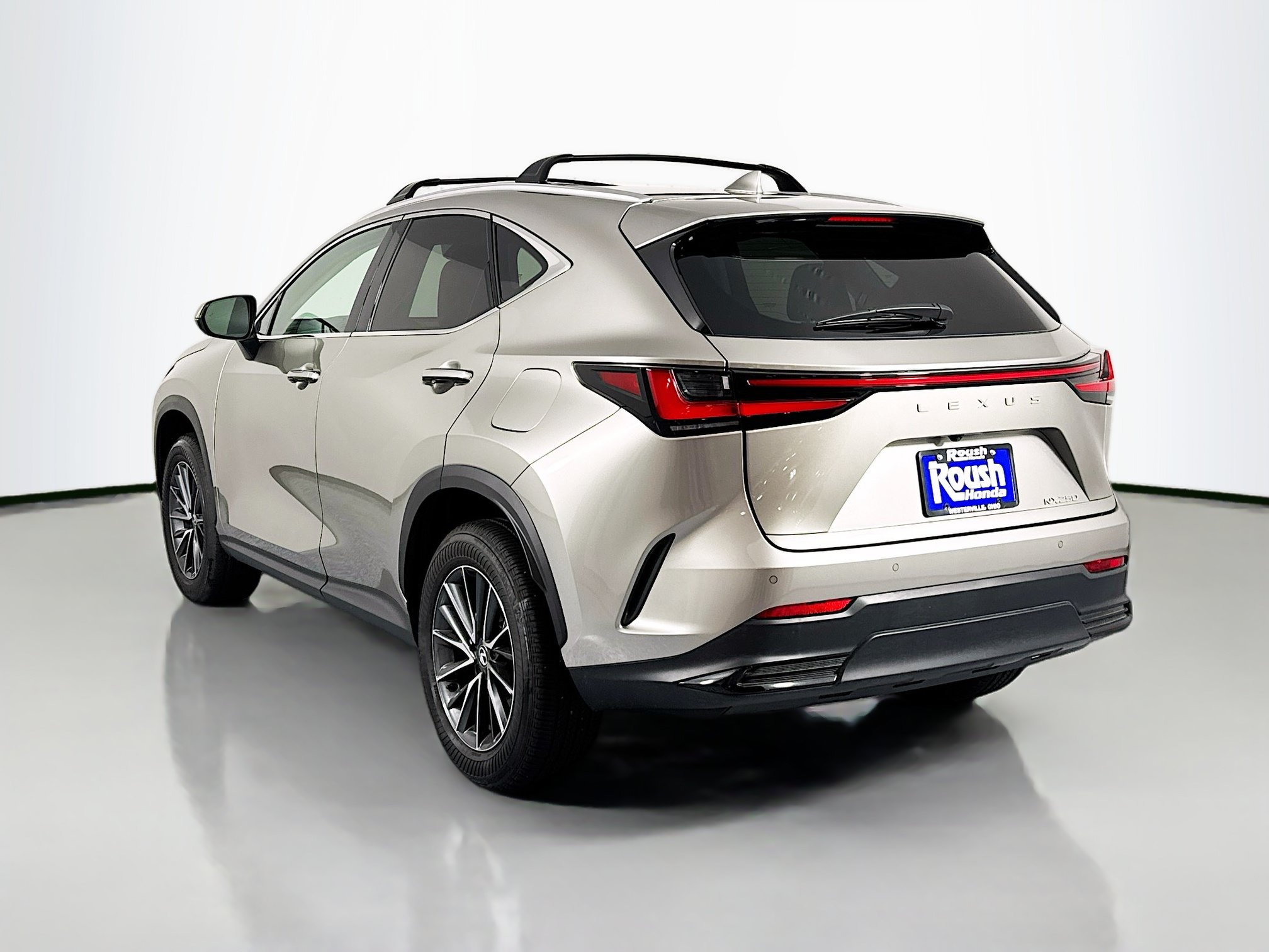 Used 2025 Lexus NX 250 FWD w/ Cold Area Package image 7