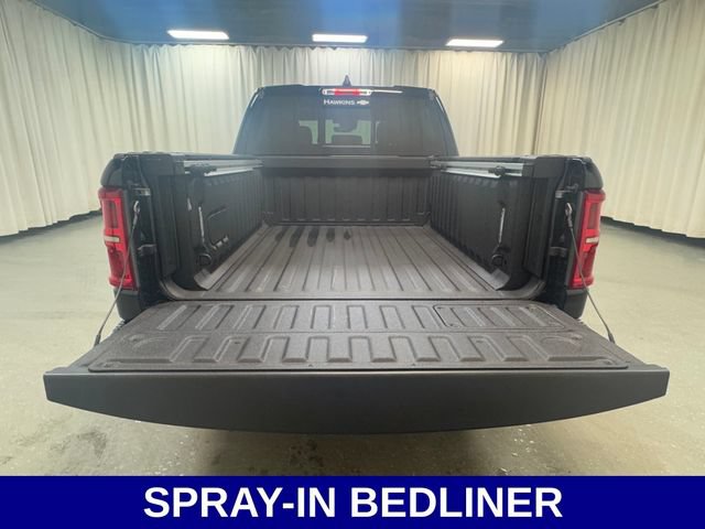 Used 2025 RAM 1500 Limited AWD/4WD image 9