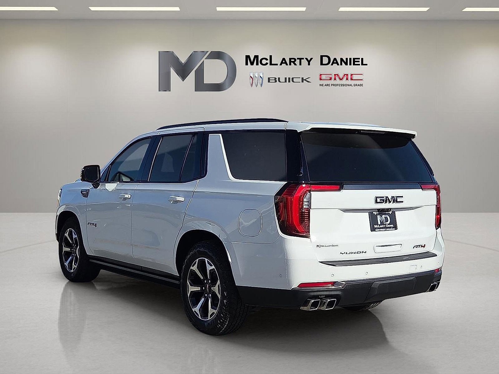 Used 2026 GMC Yukon AT4 Ultimate w/ LPO, Floor Liner Package image 4