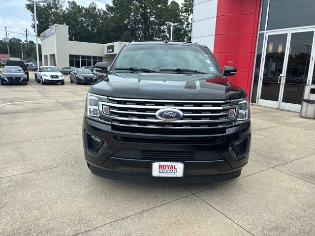 Used 2021 Ford Expedition XLT RWD image 2