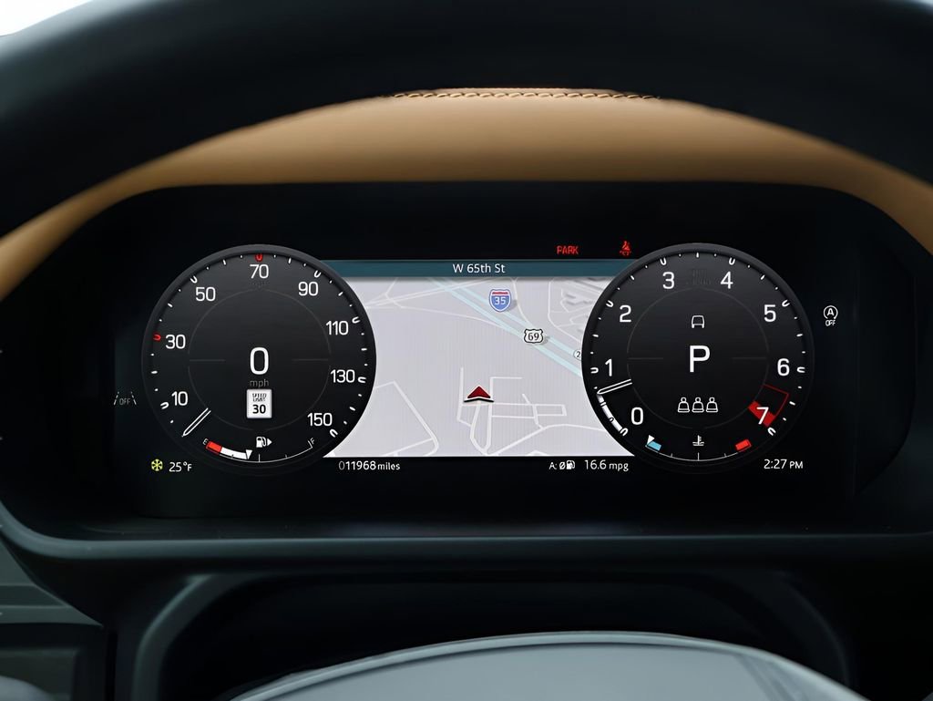 Certified 2024 Land Rover Defender 110 X image 29