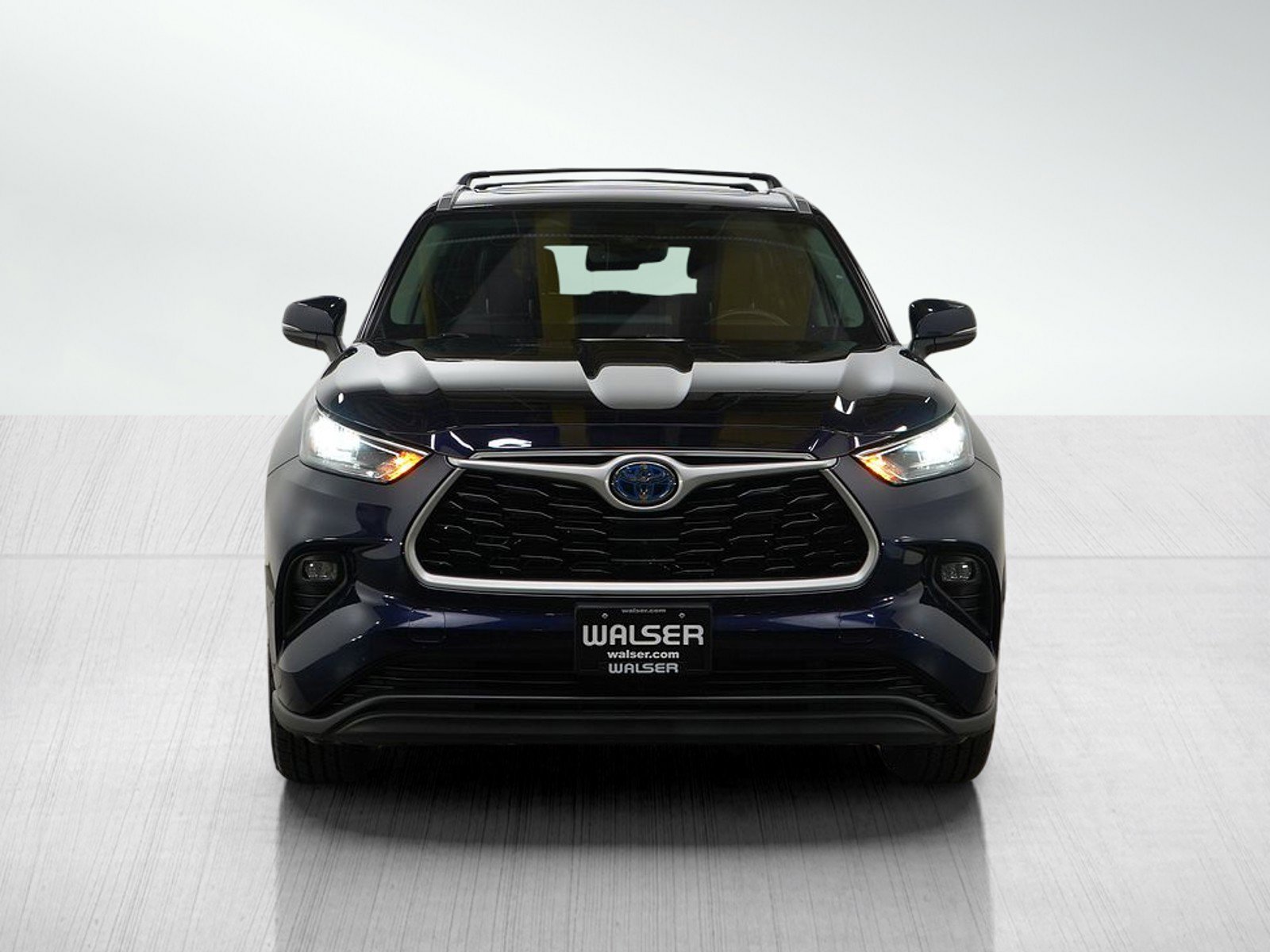 Used 2022 Toyota Highlander XLE image 8