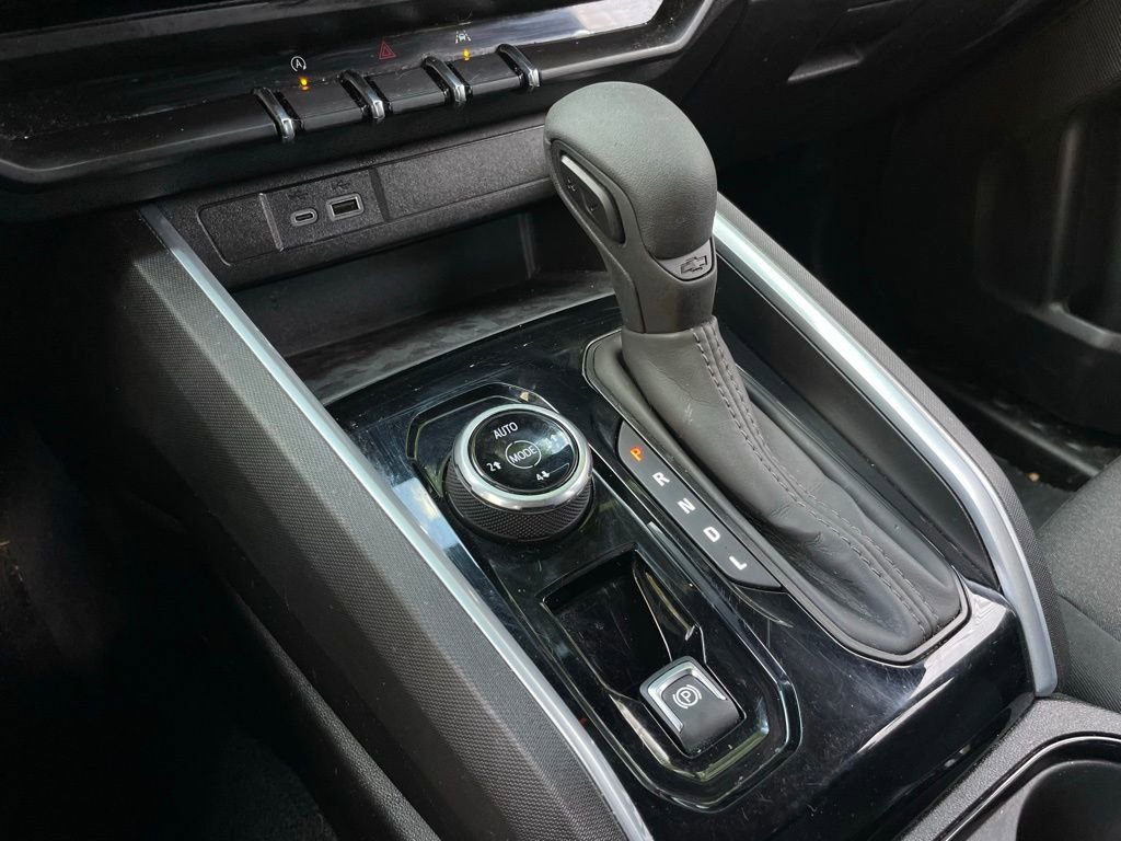 Used 2025 Chevrolet Colorado Trail Boss image 22