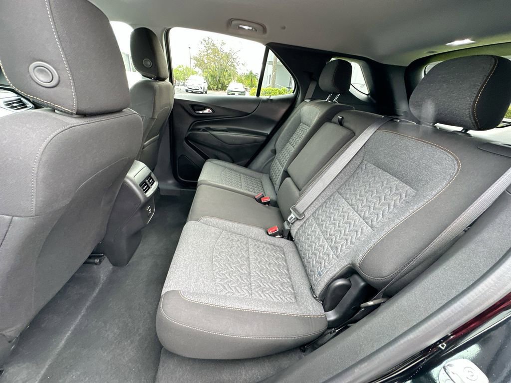 Used 2024 Chevrolet Equinox LT FWD image 22