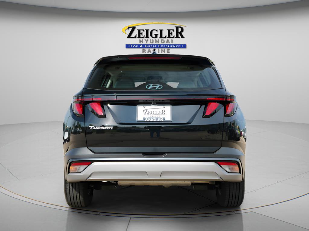 Certified 2026 Hyundai Tucson SE FWD image 6